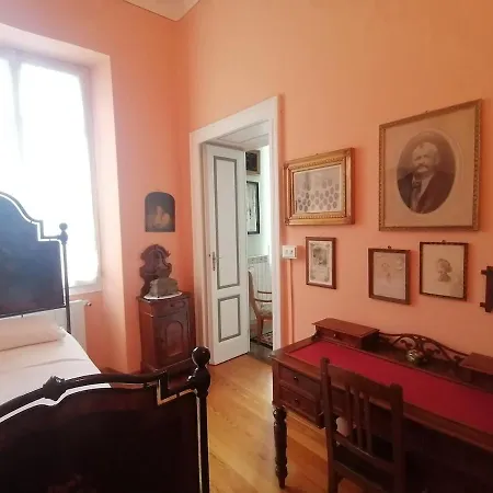 Pia Bianca *
